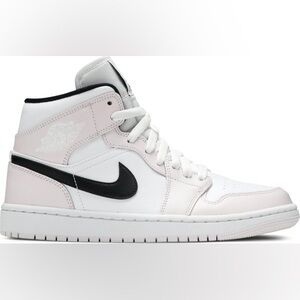 Woman’s Air Jordan 1